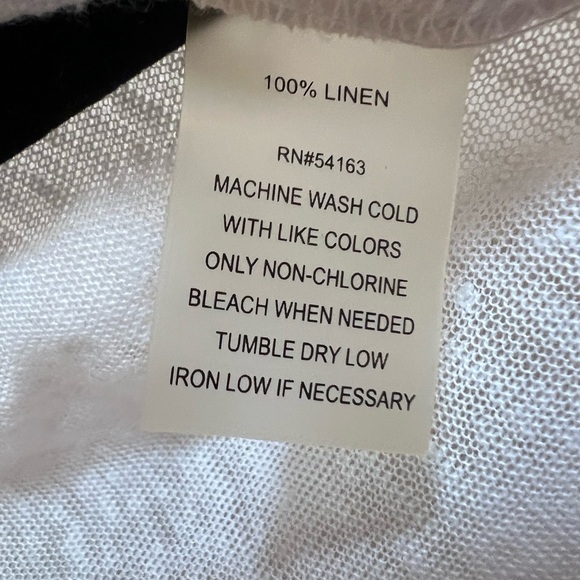 Calvin Klein Light-weight Linen Wrap - Picture 6 of 6